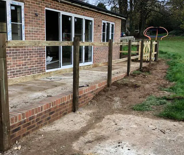 A customers post and rail.
