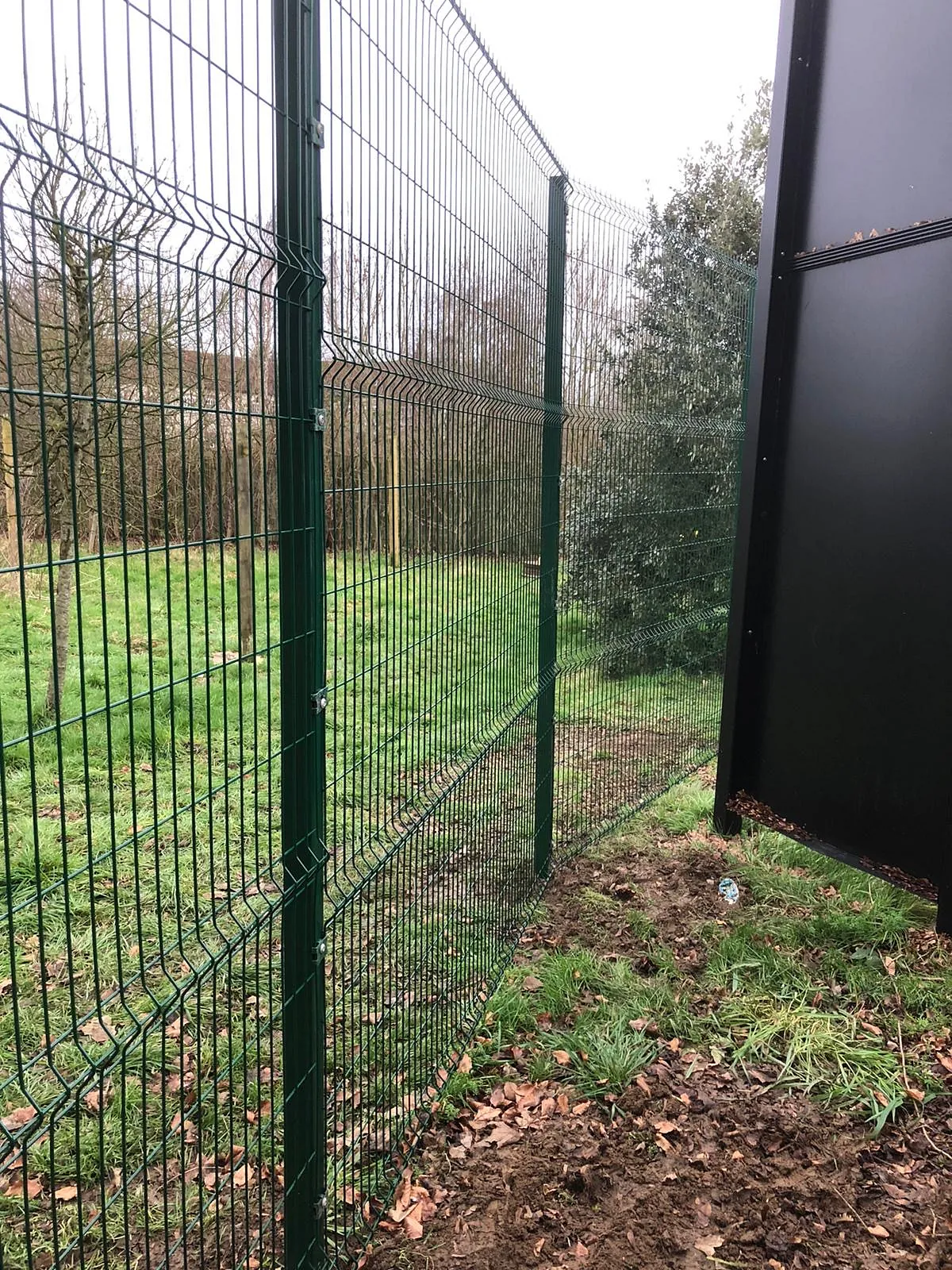 wire fence