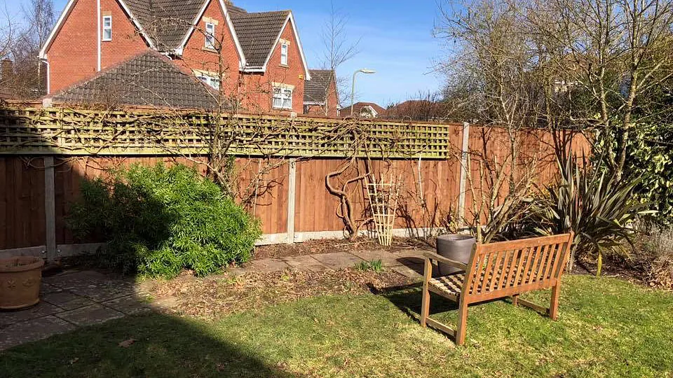 A customers fence we erected that has close boards with concrete posts and gravel boards. 